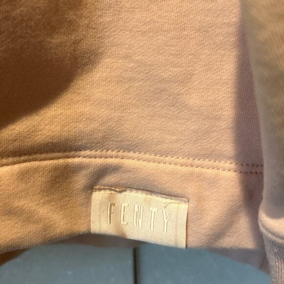 FENTY x PUMA REVOLVE Long Sleeve Graphic Lacing Oversize Hoody Cameo Rose  XS - Picture 4 of 6